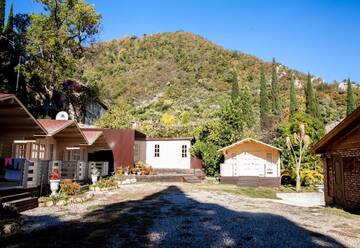 Фотографии Дома для отпуска Vacation Home Apsar г. Новый Афон (Абхазия) №4 Фото Дома для отпуска Vacation Home Apsar г. Новый Афон 4