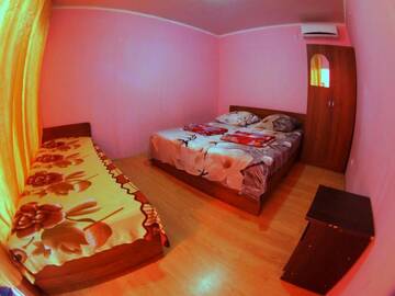 Фото номера Бюджетный трехместный номер Гостевой дом Guest house on Shaumyana г. Новый Афон 7