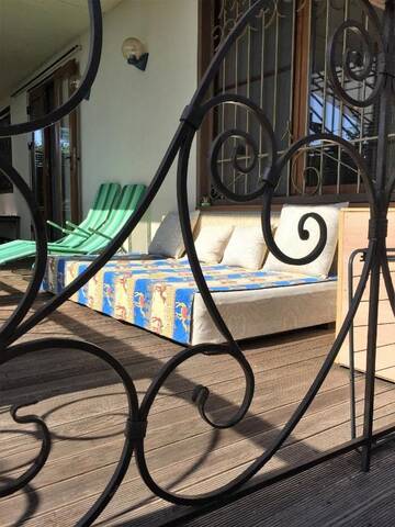 Фото номера Апартаменты с 3 спальнями Гостевой дом Svetlana Guest House г. Новый Афон 23