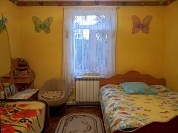 Фото номера Трехместный номер с общей ванной комнатой Гостевой дом Гостевой Дом на Сухумском Шоссе 17 г. Новый Афон 4