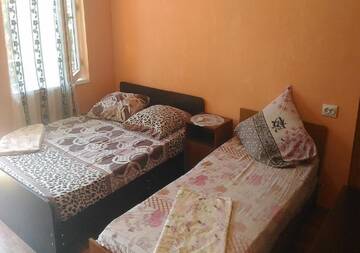 Фото номера Роскошный трехместный номер Гостевой дом Guest House U Aidy г. Новый Афон 5