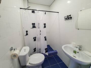 Фото номера Небольшой двухместный номер с 2 отдельными кроватями Отель Park Hotel U Monastirya г. Новый Афон 6