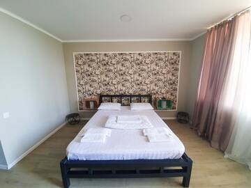 Фото номера Двухместный номер с 1 кроватью и балконом Отель Park Hotel U Monastirya г. Новый Афон 3