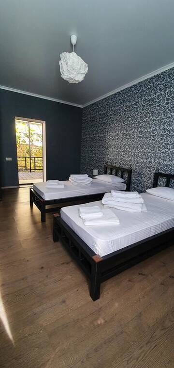 Фото номера Двухместный номер с 2 отдельными кроватями и террасой Отель Park Hotel U Monastirya г. Новый Афон 5
