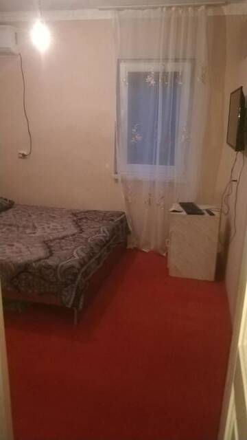 Фото номера Бюджетный трехместный номер Гостевой дом Solomon Guesthouse г. Новый Афон 8