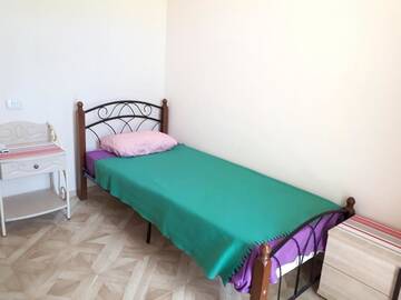 Фото номера Двухместный номер с 2 отдельными кроватями Мини-отель Inzhir Guest house г. Новый Афон 10