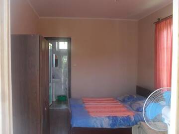 Фото номера Трехместный номер Гостевой дом Guesthouse on Topchan 17 г. Новый Афон 2