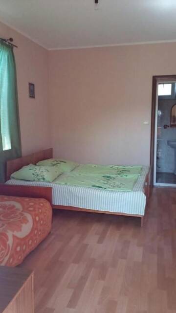 Фото номера Трехместный номер Гостевой дом Guesthouse on Topchan 17 г. Новый Афон 7