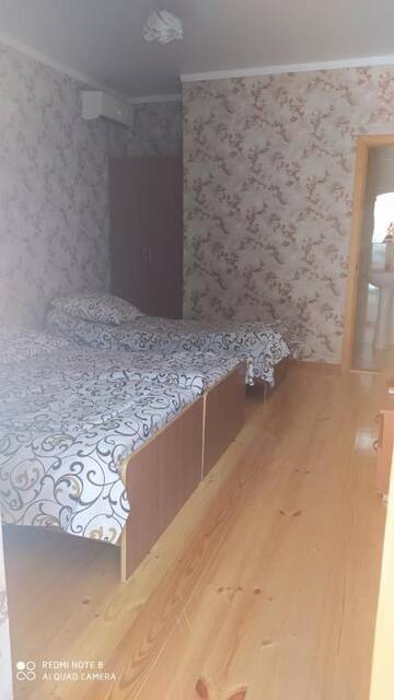 Фото номера Трехместный номер Гостевой дом Гостевой дом Рианна г. Новый Афон 2