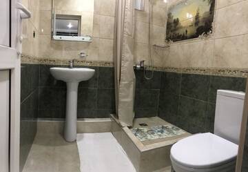 Фото номера Улучшенный четырехместный номер Отель Отель Мэри г. Новый Афон 24
