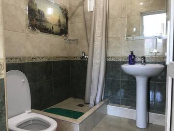 Фото номера Улучшенный четырехместный номер Отель Отель Мэри г. Новый Афон 6
