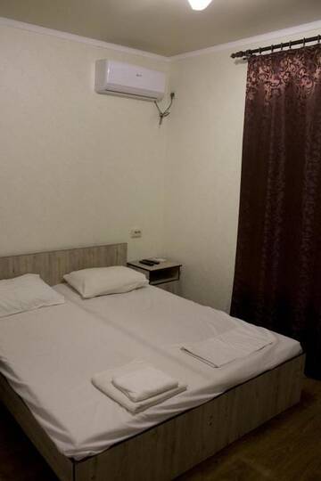 Фото номера Стандартный двухместный номер с 1 кроватью Гостевой дом Amra Guesthouse г. Новый Афон 5