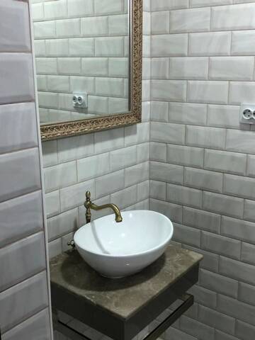 Фото номера Апартаменты с 1 спальней Мини-отель Royal Hotel г. Новый Афон 9